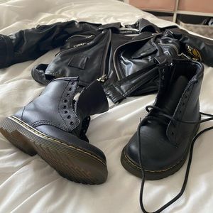 Toddler dr martens 8 ✨
